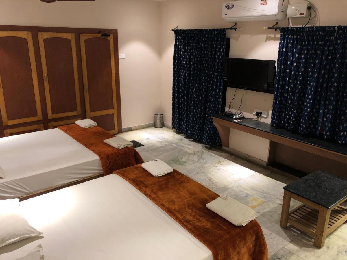 New Cape Hotel Kanyakumari Eksteriør bilde