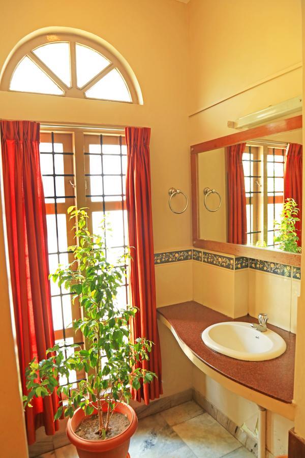New Cape Hotel Kanyakumari Eksteriør bilde